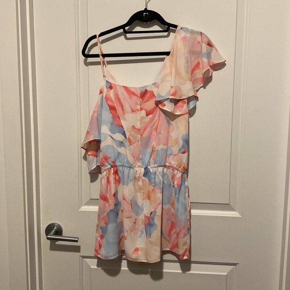 1. State Colorful Ruffle Romper - Picture 4 of 4